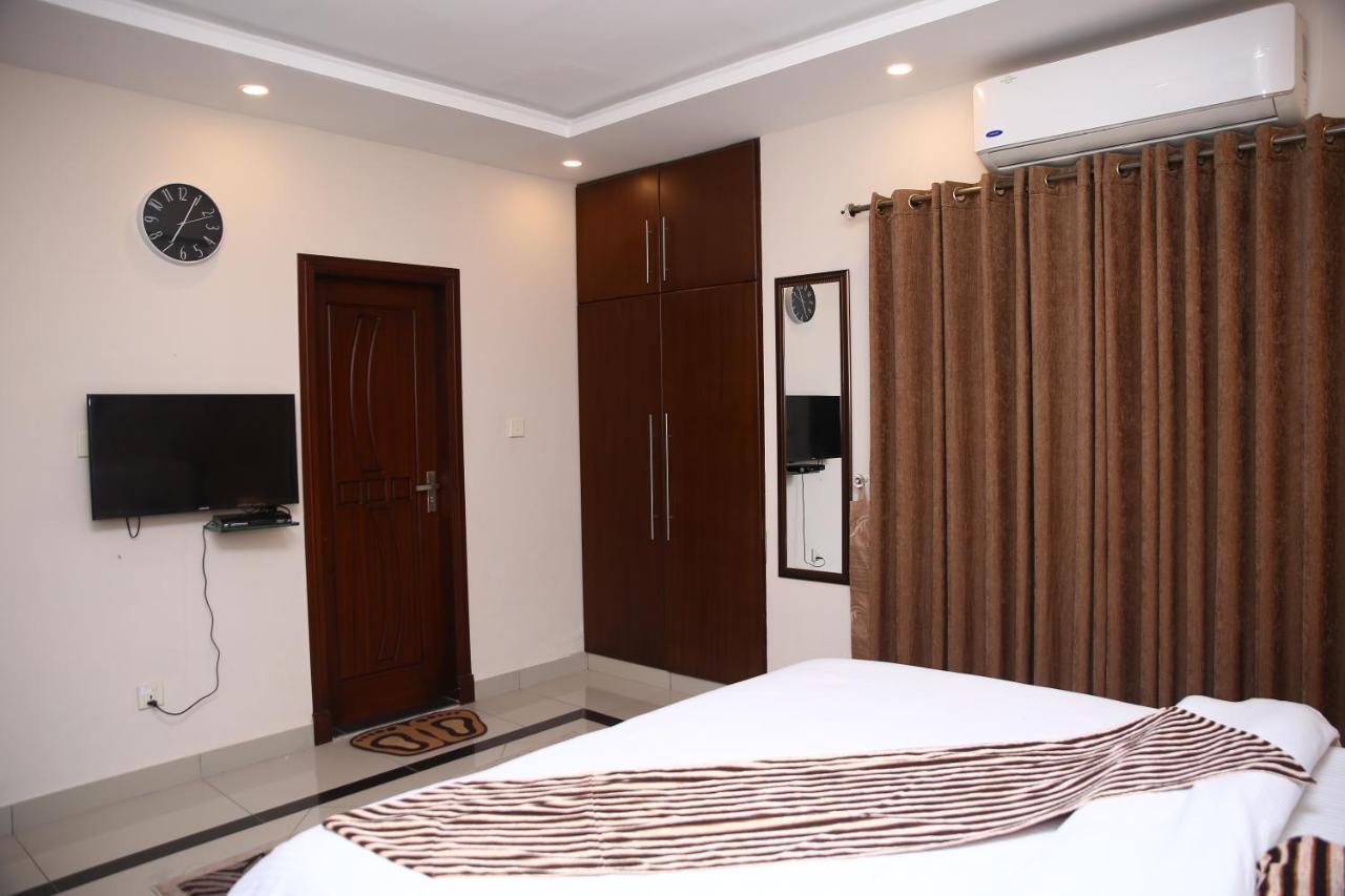 ซาฟารีคลับ 3 Hotel ราวัลปินดี ภายนอก รูปภาพ
