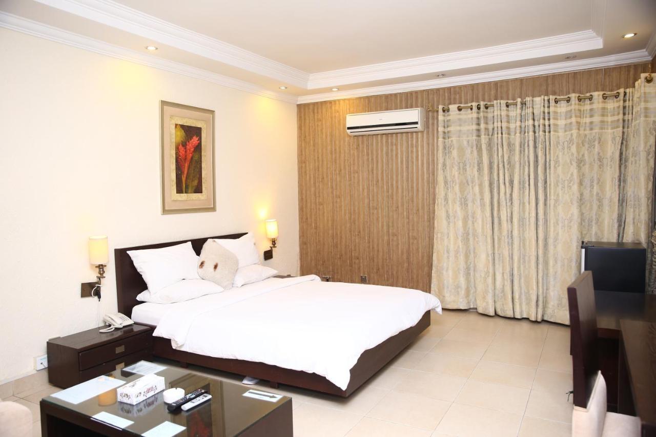 ซาฟารีคลับ 3 Hotel ราวัลปินดี ภายนอก รูปภาพ